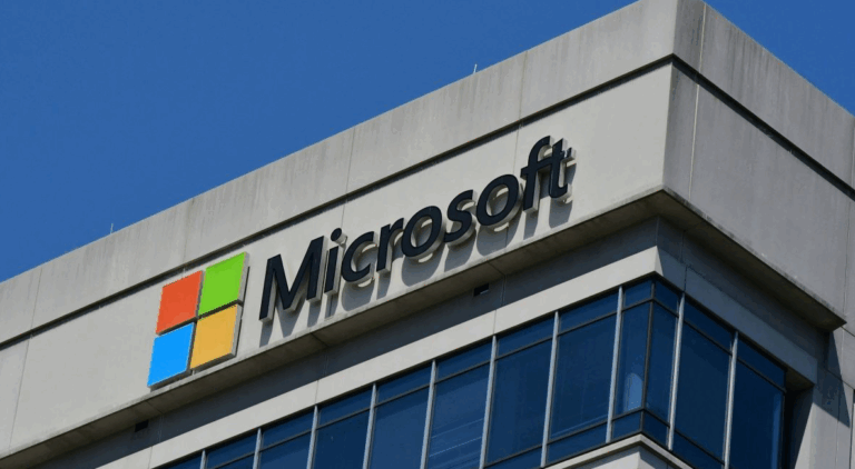 Francia multa a Microsoft con 60 millones de euros por permisos de 