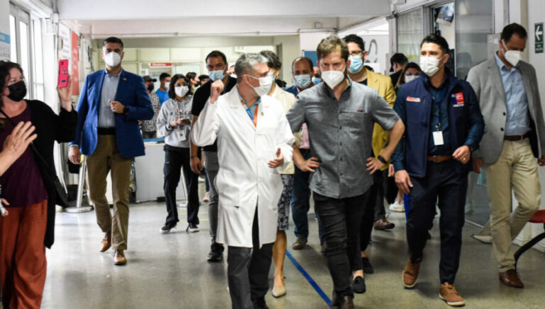 Salud pública: Gobierno anuncia inyección de $35 mil millones en reducir listas de espera