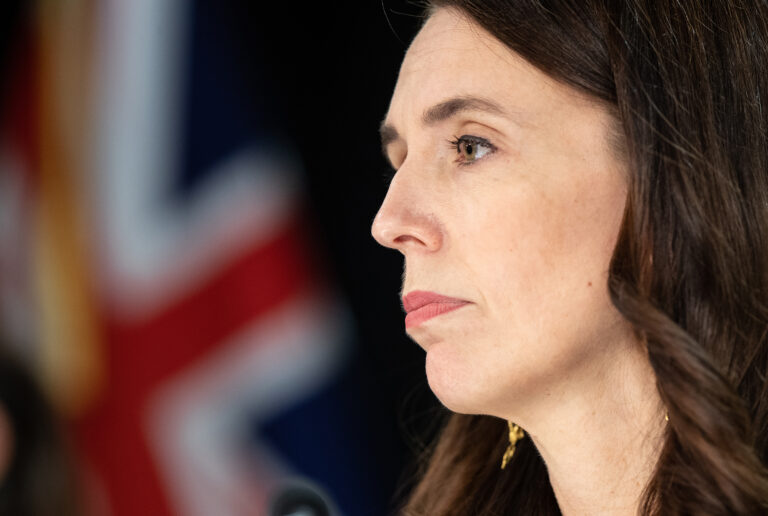 Jacinda Ardern, primera ministra de Nueva Zelandia, renunciará antes de las próximas elecciones