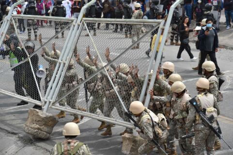 Primer ministro de Perú llamó a manifestantes a que 