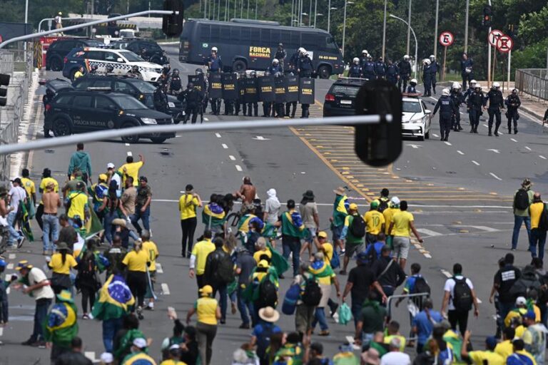 Ministro de Comunicación Social de Brasil asegura que las manifestaciones 