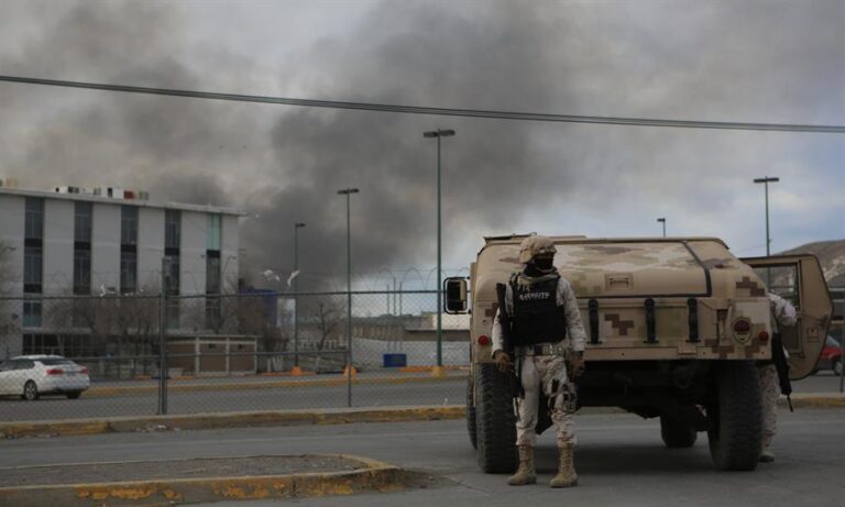México: Al menos 14 muertos tras asalto armado, motín y fuga en un penal de Ciudad Juárez