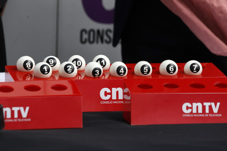 Elección de consejeros constitucionales: Senadores discrepan con el CNTV y dicen que sí corresponde franja televisiva