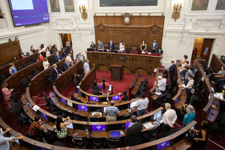 Ramírez (UDI): “El circo constituyente que tuvimos en la primera Convención” tuvo responsabilidad en triunfo del Rechazo