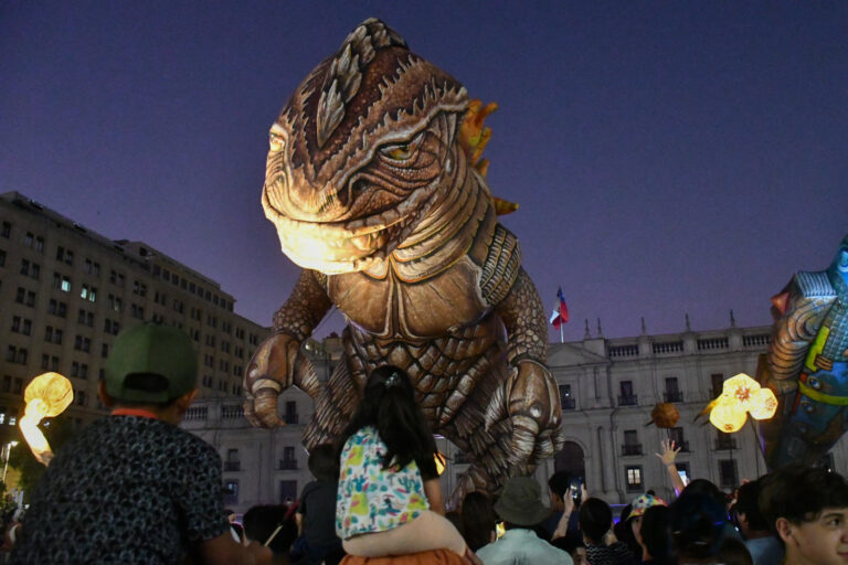 Festival Santiago a Mil: El enorme lagarto 