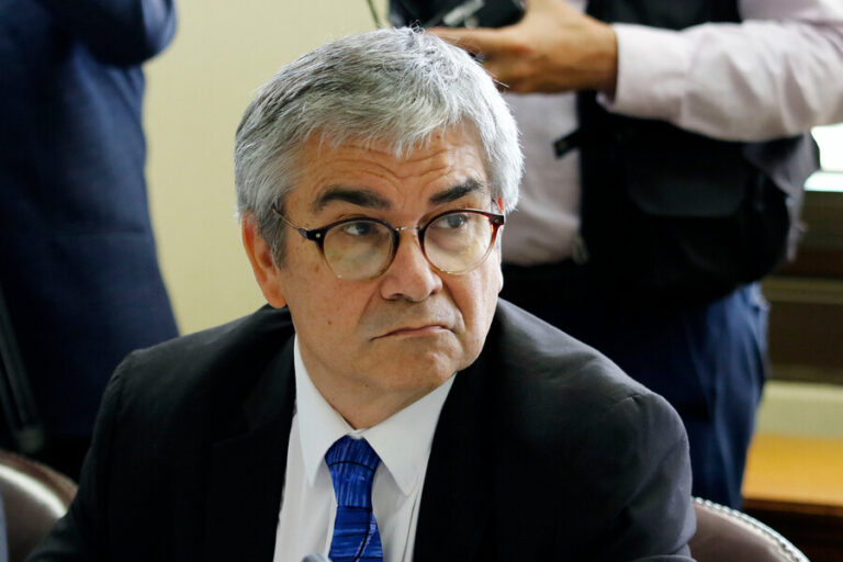 Marcel descarta apoyo del Gobierno a proyectos de autopréstamo: 