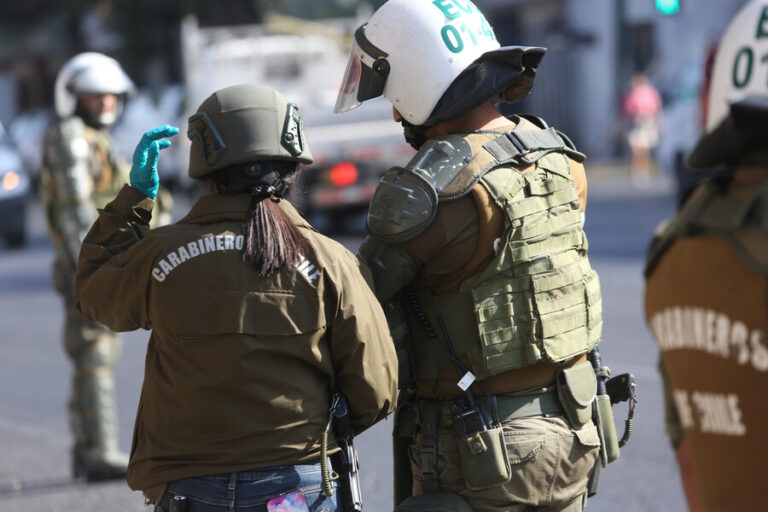 Allanan domicilios en diversas comunas de Santiago por red de explotación sexual infantil