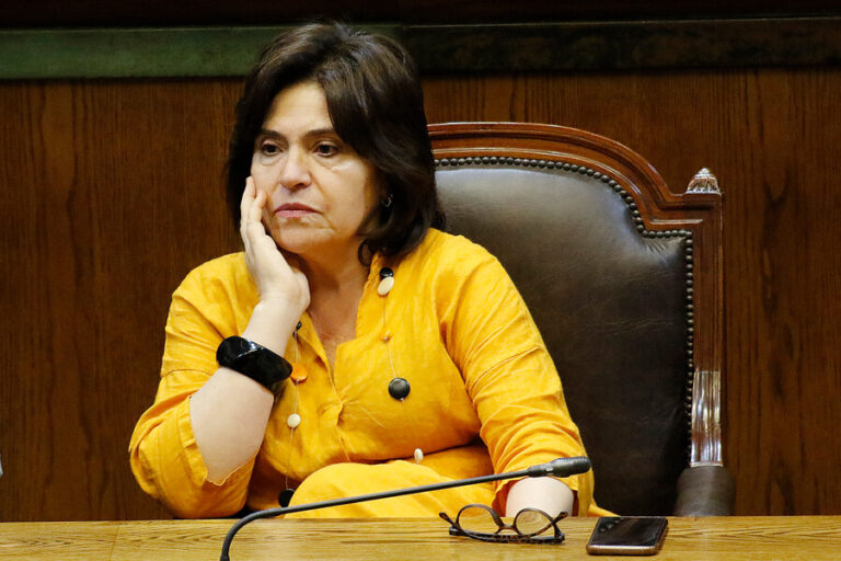 Uriarte y acusación constitucional contra ex ministra Ríos: 
