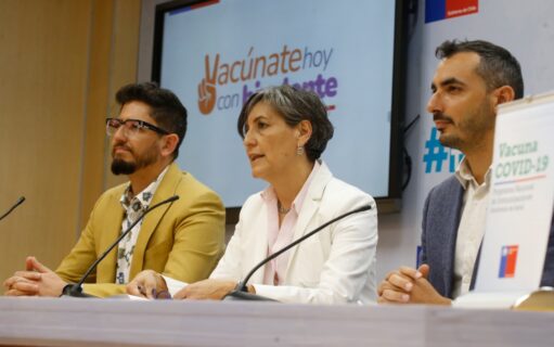 Minsal acoge críticas por ausencia de campaña de vacunación: “Nos ayudan a mejorar nuestra estrategia”