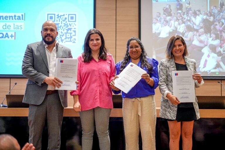 Con firma de convenio para apoyar a víctimas de delitos por razón de género finalizó el trabajo de la mesa LGTBIQA+