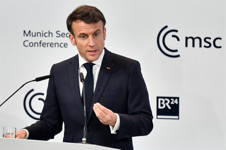 Francia: Tres ultraderechistas son condenados a prisión por complot para asesinar al presidente Emmanuel Macron