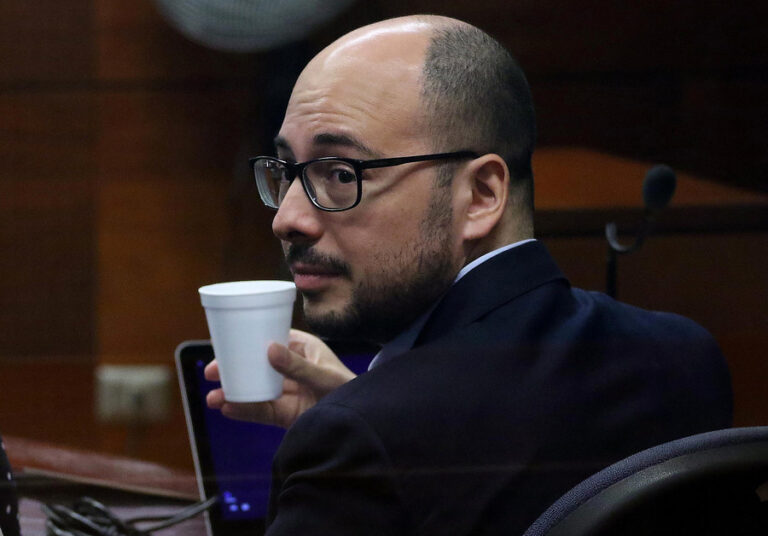 Corte Suprema acoge parcialmente recurso de Nicolás López: Estará en libertad bajo vigilancia intensiva