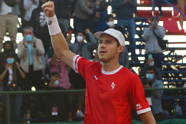 Aplastante triunfo de Nicolás Jarry en La Serena: Derrotó a Alexander Bublik con un doble 6-2