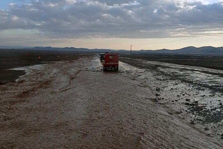 Alcalde de María Elena por intensas lluvias en Antofagasta: 