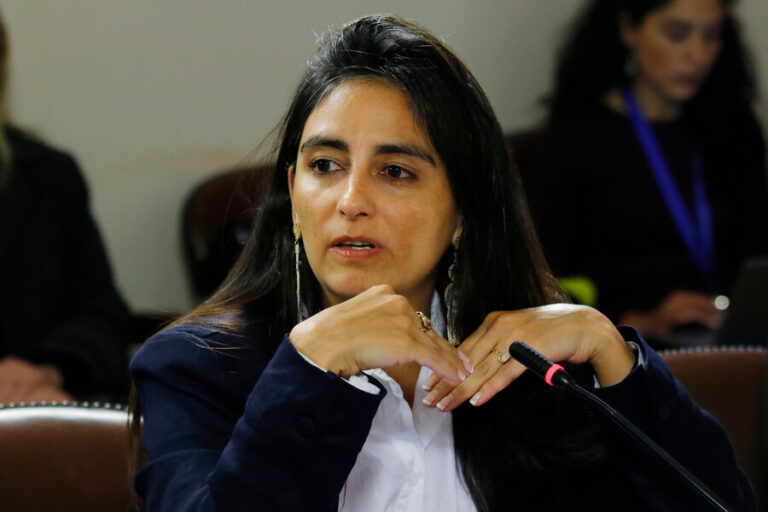 Claudia Sanhueza por Imacec: 