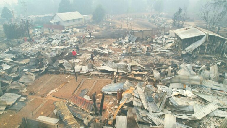 Mineduc prepara iniciativas por 21 escuelas siniestradas por incendios forestales
