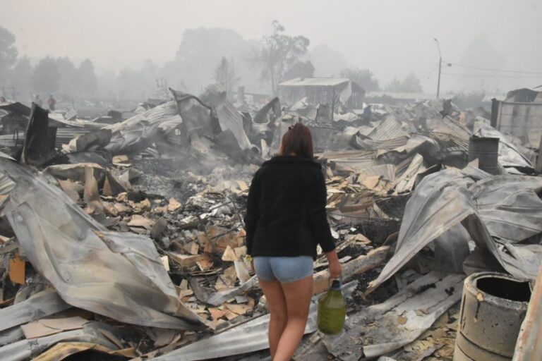 Incendios forestales: Emergencia en Vilcún tras incendio que arrasó con 9 casas