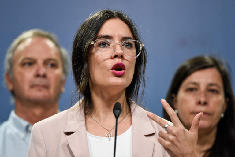 Ministra Vallejo y debate por toque de queda: 