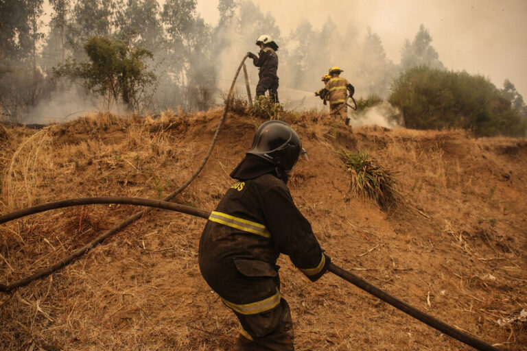Autoridades recuerdan que trabajadores que sean bomberos pueden ausentarse para asistir a emergencias
