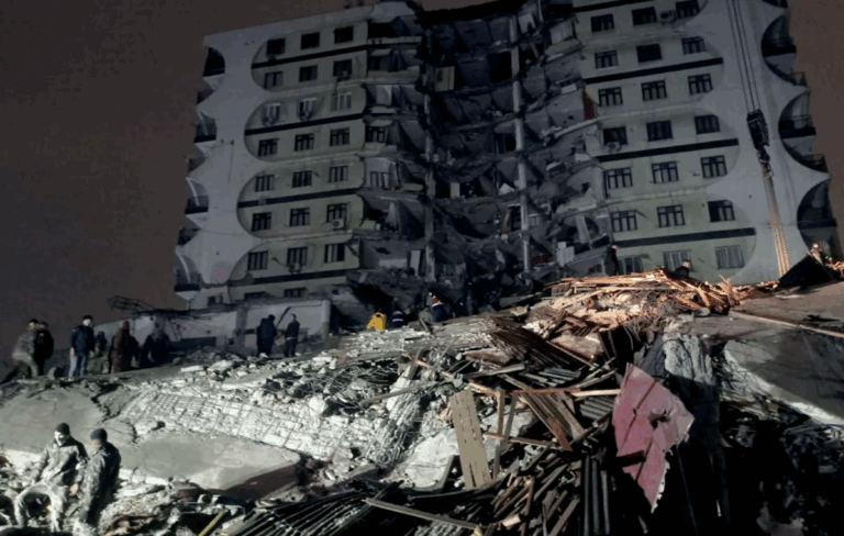 Sohr y destrucción tras terremoto en Turquía: 