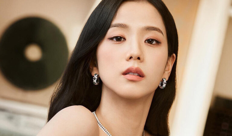 En el más absoluto secreto: Jisoo de BLACKPINK está filmando su video musical de debut en solitario