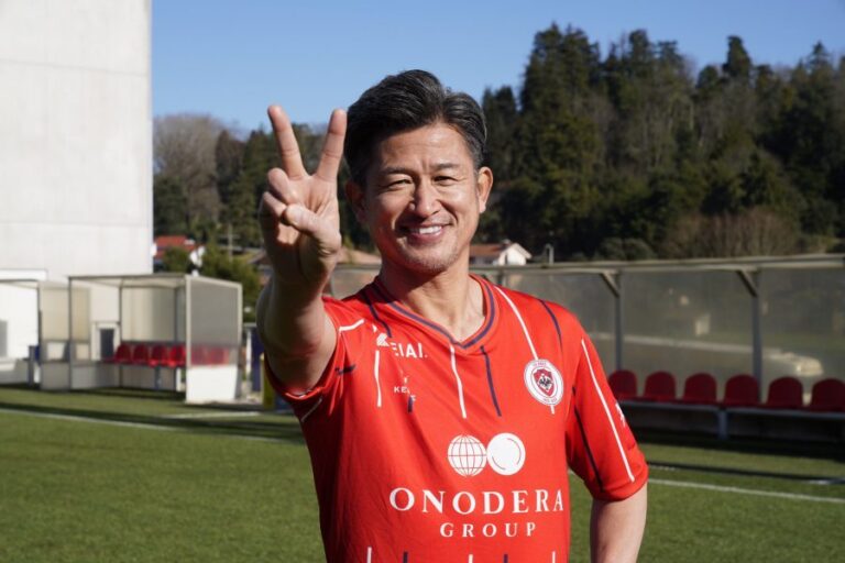 Kazuyoshi Miura sigue rompiendo récords: El futbolista japonés de 55 años llegó al club portugués Oliveirense