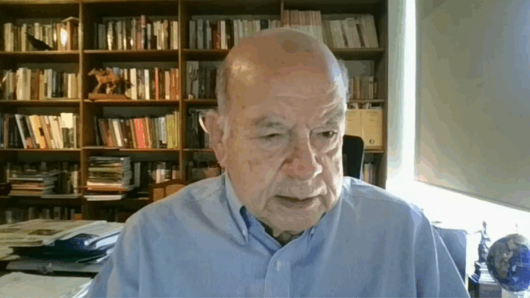 José Miguel Insulza por posible cambio de gabinete: “Si el presidente lo va a hacer, debe hacerlo pronto”