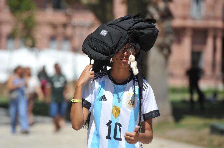 Ola de calor: Buenos Aires registró este domingo su temperatura más alta en 60 años