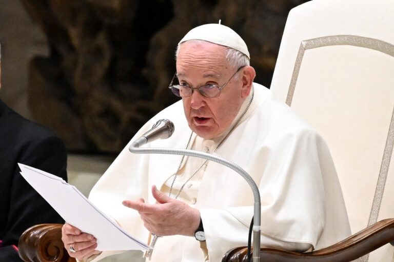 “Querida nación”: Papa Francisco recuerda a las víctimas y afectados por los incendios forestales en Chile