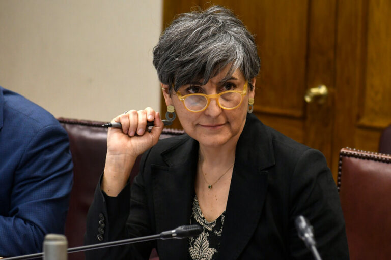 Ministra Aguilera: “El traspaso de recursos del Estado a las Isapres está descartado”