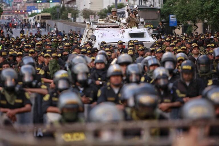 Perú: Confirman la muerte de siete policías tras emboscada en el Vraem