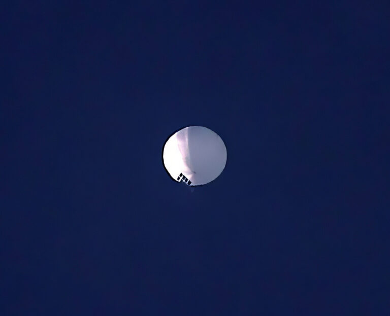 China admite que dirigible que sobrevuela EE. UU. les pertenece: 