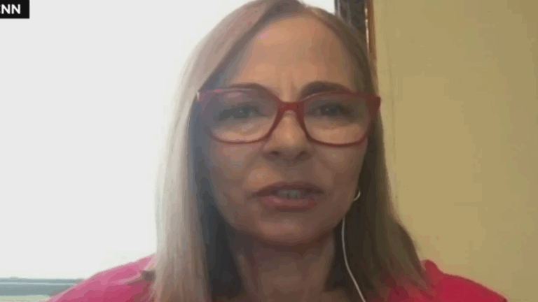 Isabel Plá tras polémicas gráficas del Partido Republicano: 