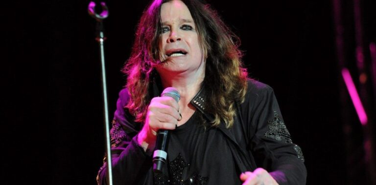 A los 74 años, Ozzy Osbourne anuncia su retiro oficial de las giras: 