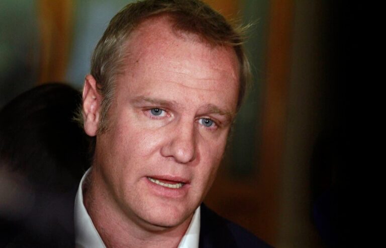 Felipe Kast por crisis en las isapres: 