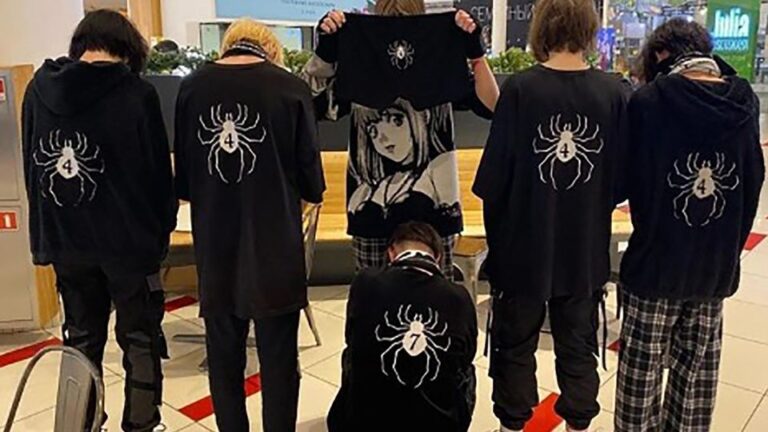 Pandilla de adolescentes inspirada en anime aterroriza las calles de Ucrania