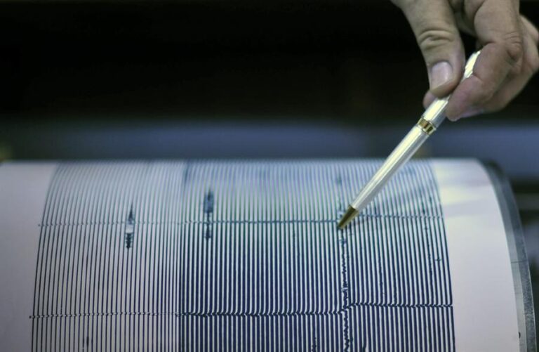 Descartan tsunami en Chile tras temblor de magnitud 6,9 en Nueva Zelandia