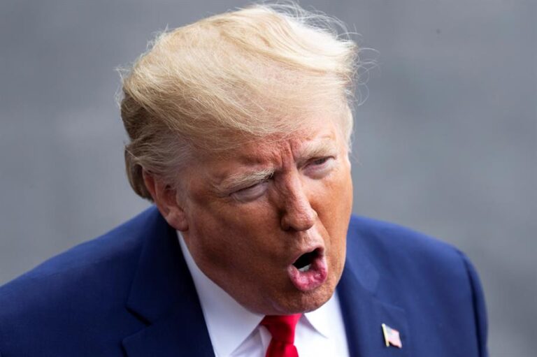 Trump advierte que se avecina una 