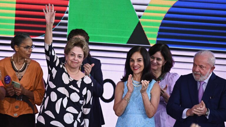 8M en Brasil: Lula da Silva anunció un paquete de medidas para combatir la desigualdad de género