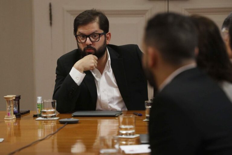 Presidente Boric confirma que acortará su gira por el norte: Su visita a Colchane queda en duda