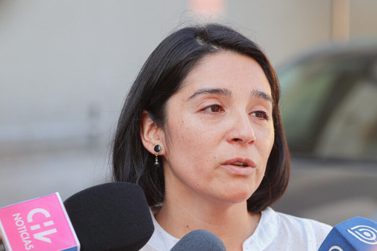 Viuda del cabo Alex Salazar: “El Gobierno se ha encargado de darle más garantías a los delincuentes que a Carabineros”