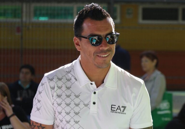 La despedida de Esteban Paredes: Horario, quiénes se presentarán y dónde verlo