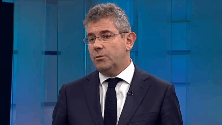 Diputado Jouannet: 