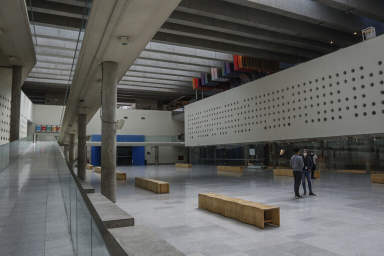 GOPE realiza operativo en Centro Cultural La Moneda por 
