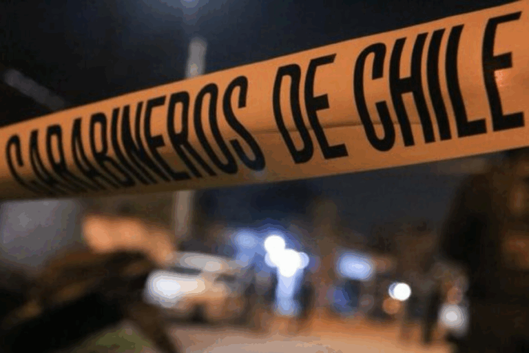 Delincuente muere baleado tras violenta encerrona en Pudahuel: Habría intimidado a una familia