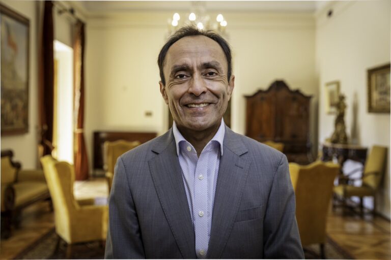 Jaime Pizarro asume como ministro de Deportes tras nuevo cambio de gabinete