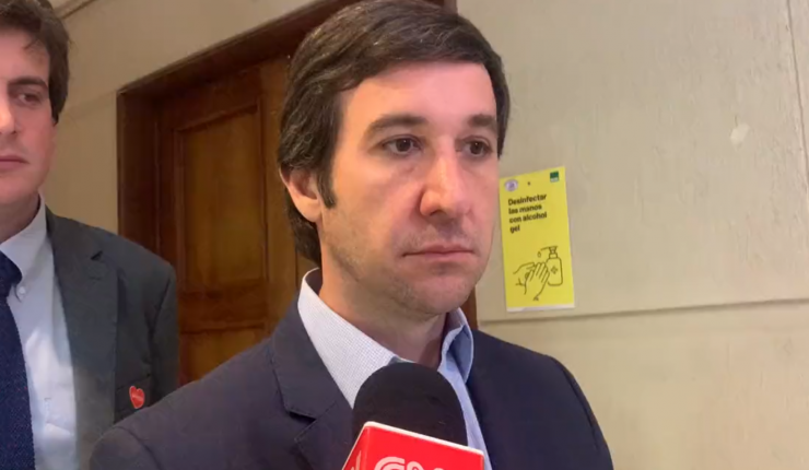 Diputado Ramírez por rechazo de la reforma tributaria: 
