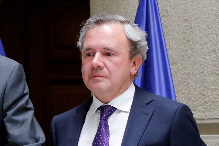 Red Chilena contra la Violencia hacia las Mujeres critica que Sanhueza presida la Comisión de la Mujer del Senado