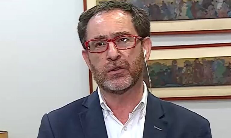 Ministro García por encerronas: 