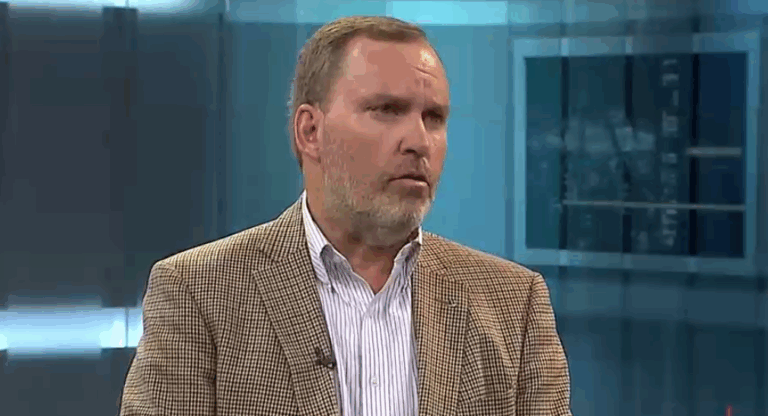 Richard Von Appen asegura que un sexto retiro 